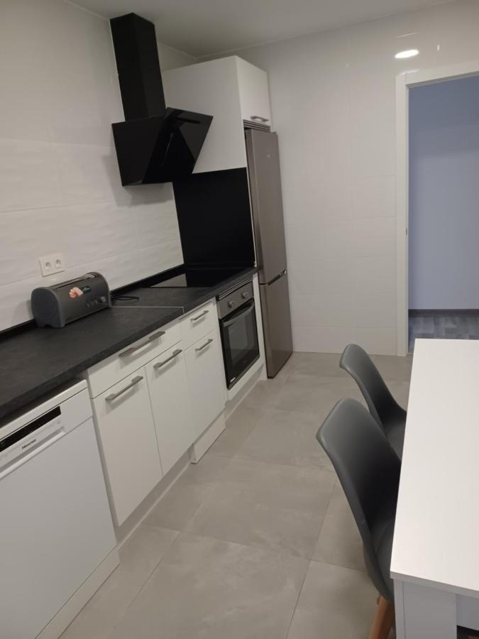 Piso Nuevo A 10 Minutos De San Sebastian Lägenhet Lasarte Oria Exteriör bild